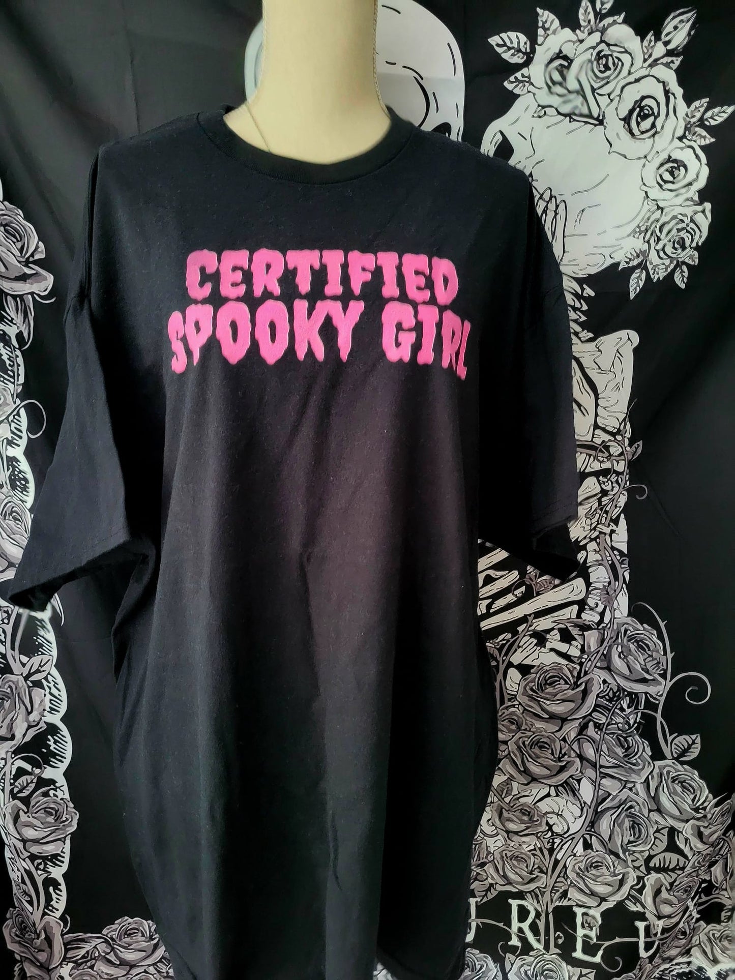 Zertifiziertes Spooky Girl T-Shirt