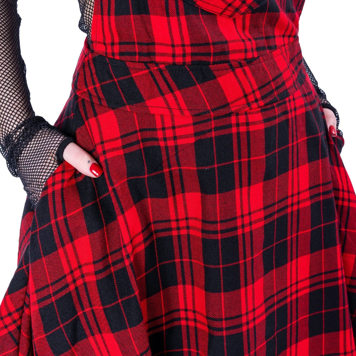 Maeve Pinafore