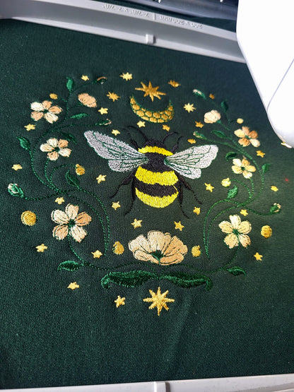 Bee Sweatshirt