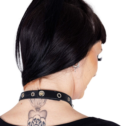 Hazel Choker