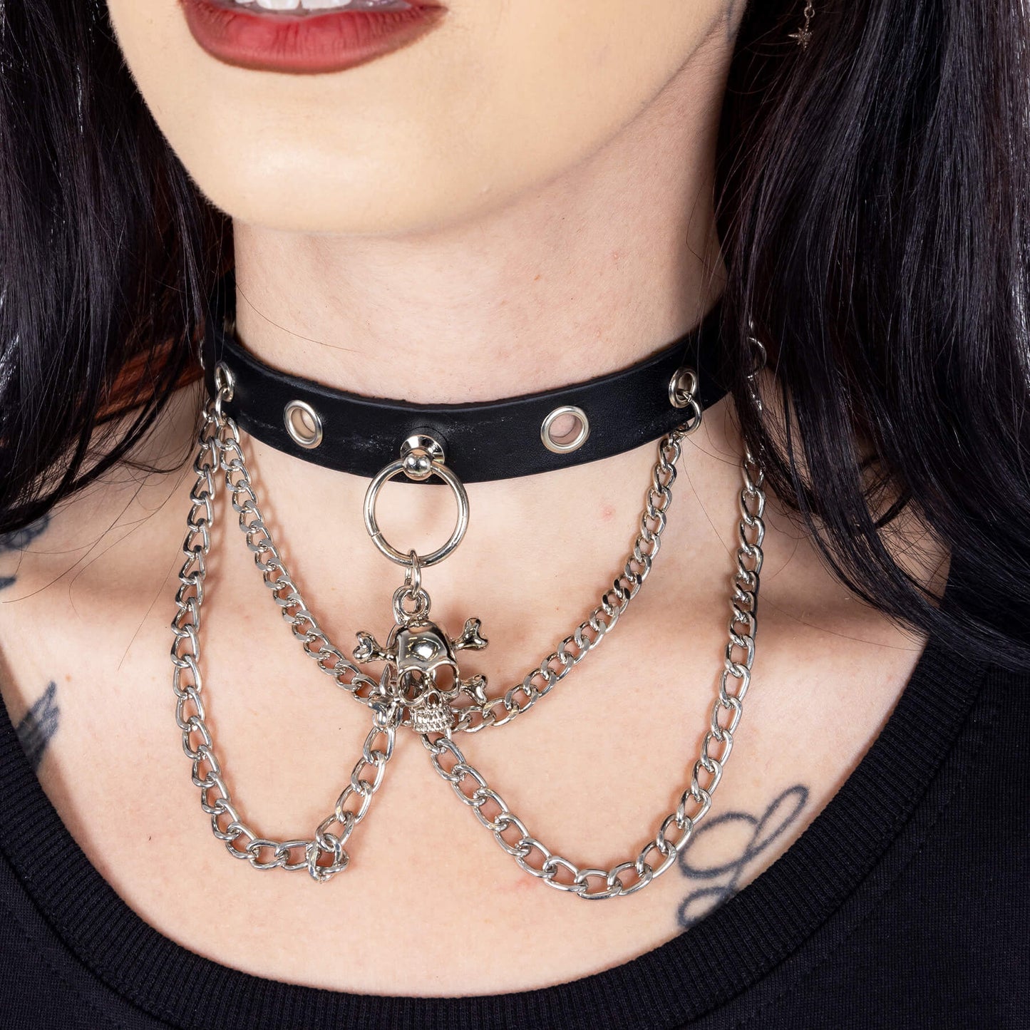 Hazel Choker