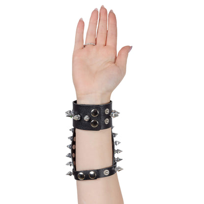Moria Heart Stud Bracelet